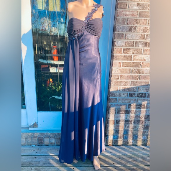 2008 Grey/Silver One Shoulder Draped Prom Dress - Picture 3 of 9